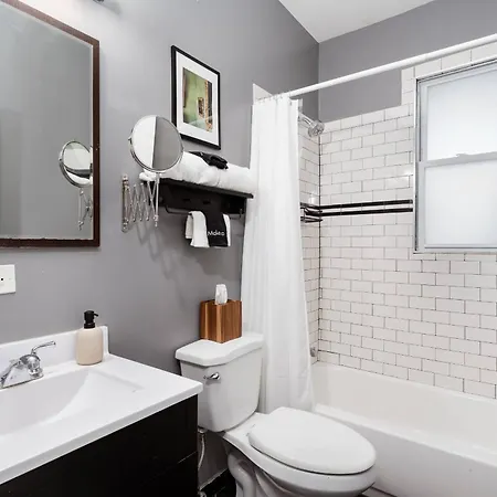 Flexhome Avondale 2Br Apt W1 With Parking Chicago Exterior photo