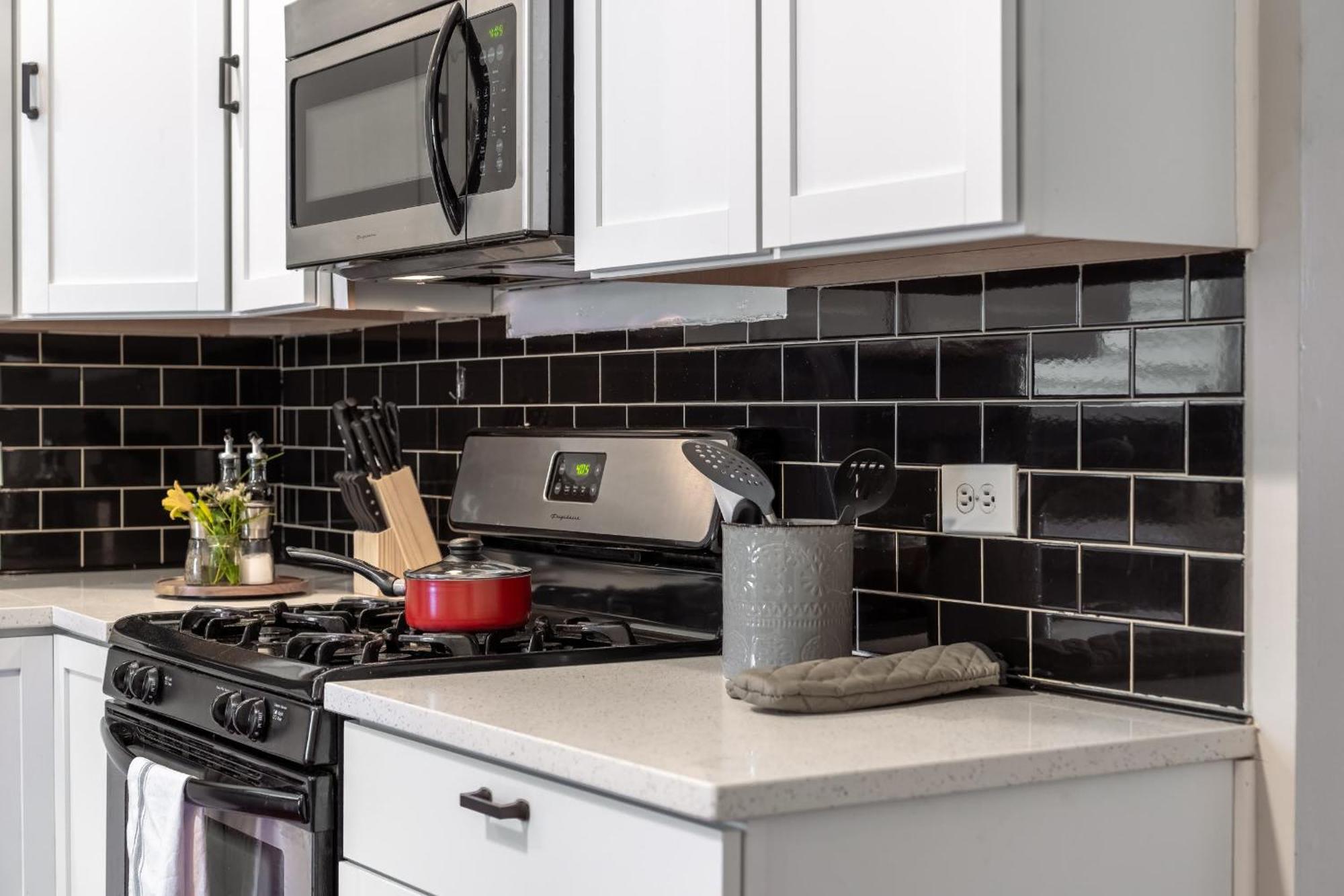 Flexhome Avondale 2br W1 With Parking Appartement Chicago
